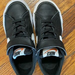 Nike court legacy sneakers (kids size 12)